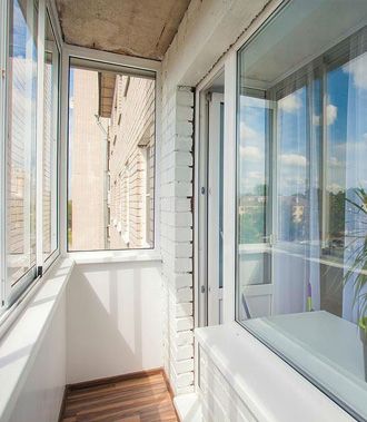 Остекление балконов в Красногорске